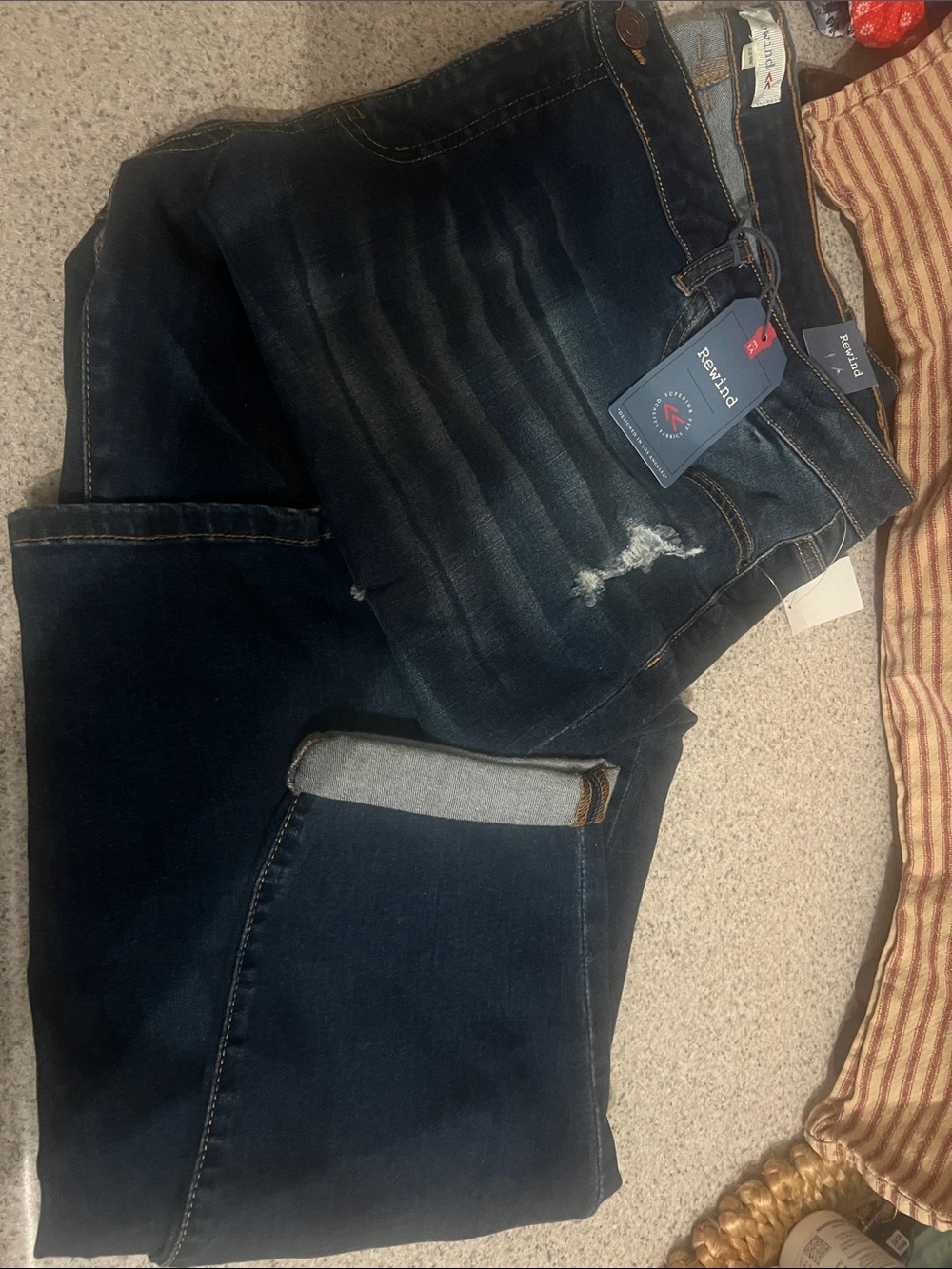 Rewind Women's Skinny Jeans in Dark Blue Wash